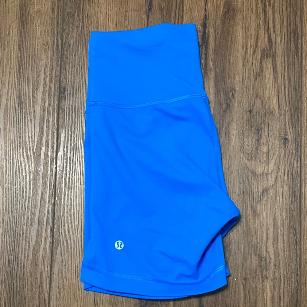 Lululemon Athletica Blue Bike Shorts Moisture-Wicking Performance - Size 8